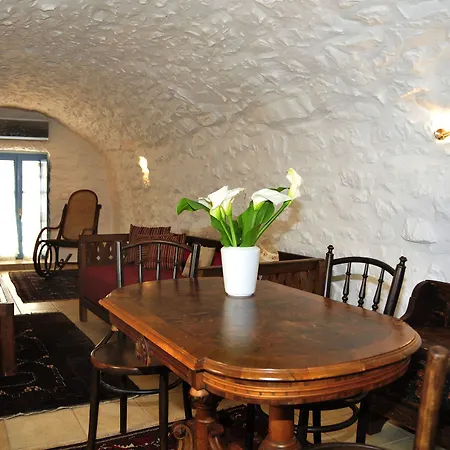 Papoudiko Hotel